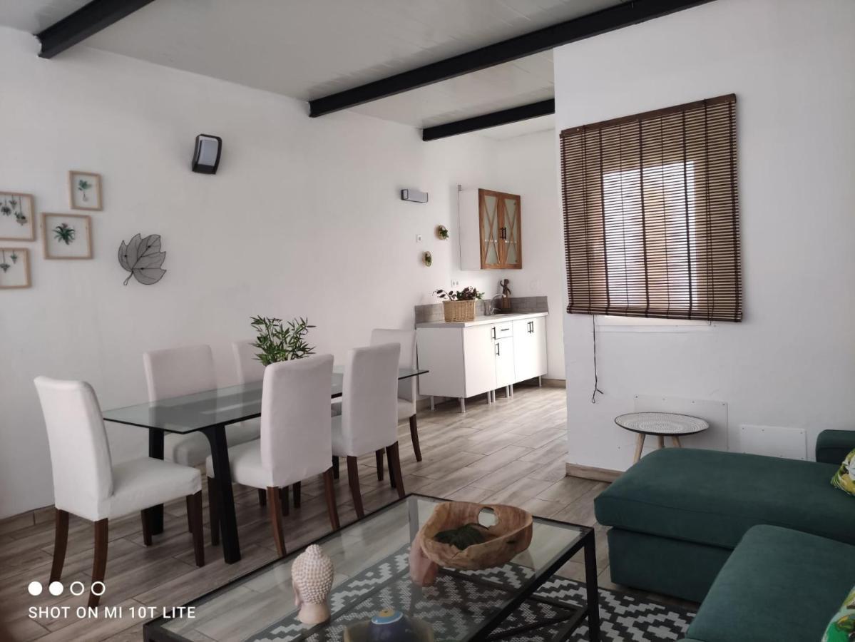 Agueita Surf Lodge Las Palmas de Gran Canaria Bagian luar foto