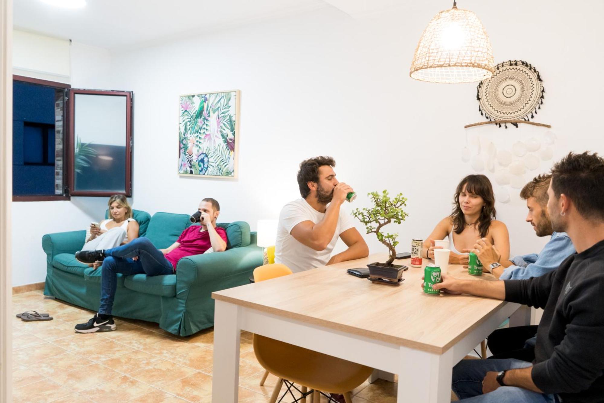 Agueita Surf Lodge Las Palmas de Gran Canaria Bagian luar foto